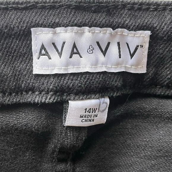 NWT! Ava & Viv Black High Rise Ankle Bootcut Jean Size 14W R - Picture 3 of 11